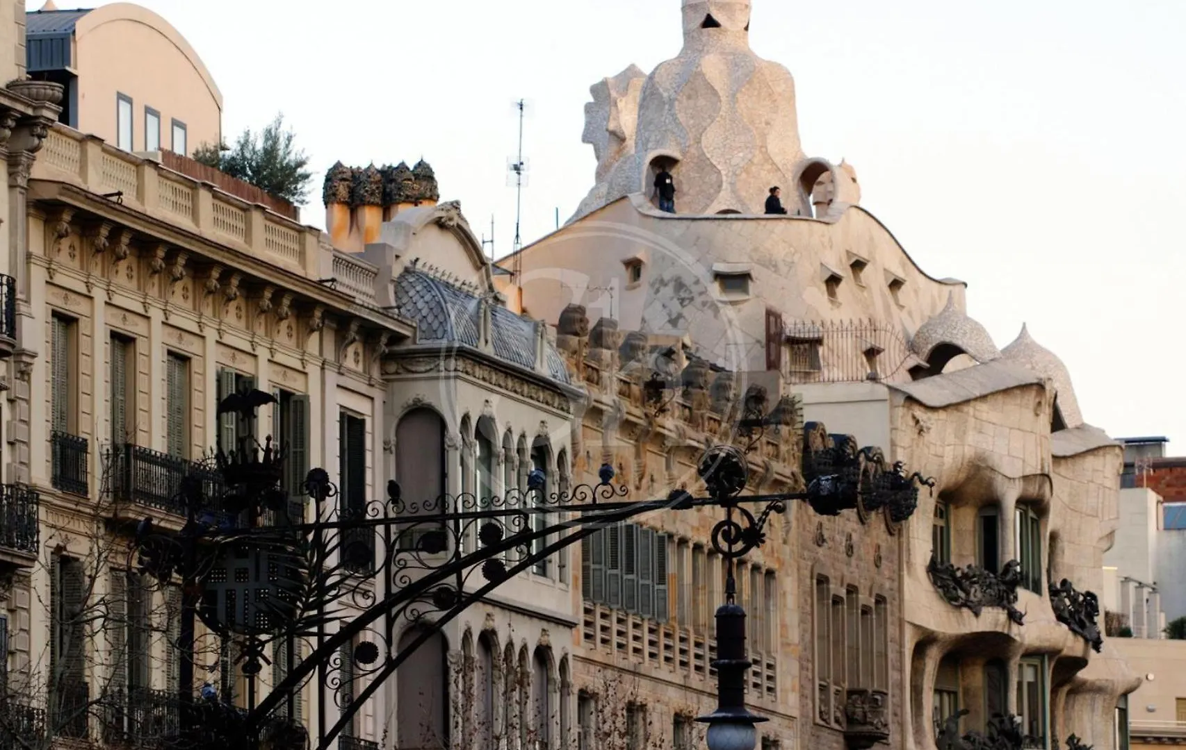 Apartamento Con Terraza Junto A Paseo De Gracia 巴塞罗那 西班牙