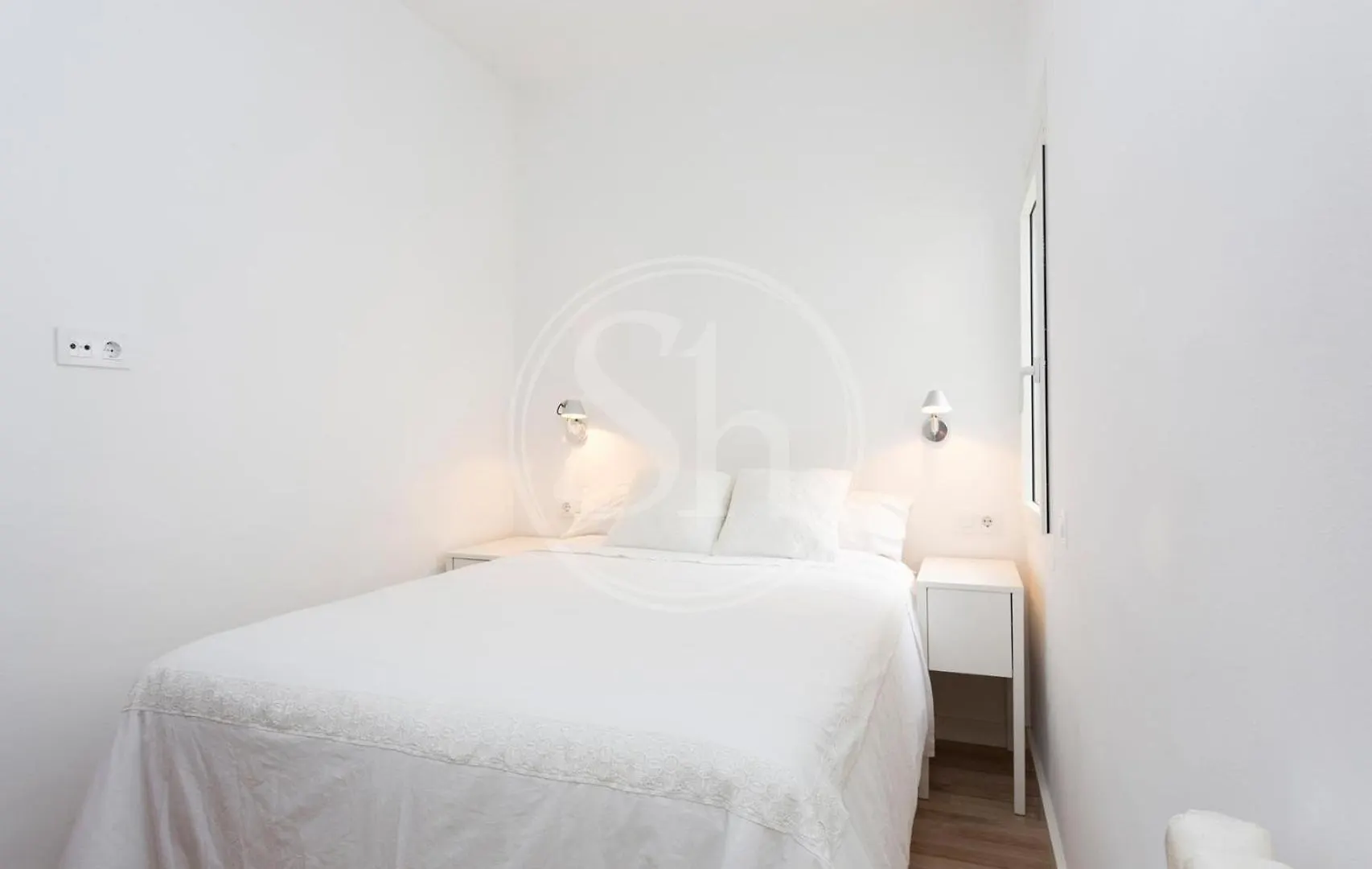 Apartamento Con Terraza Junto A Paseo De Gracia 巴塞罗那